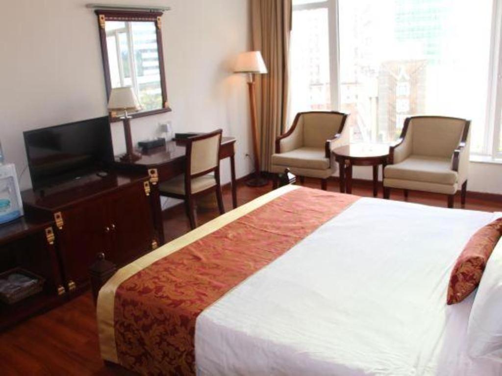 Golden Lustre Hotel Shenzhen Exterior photo
