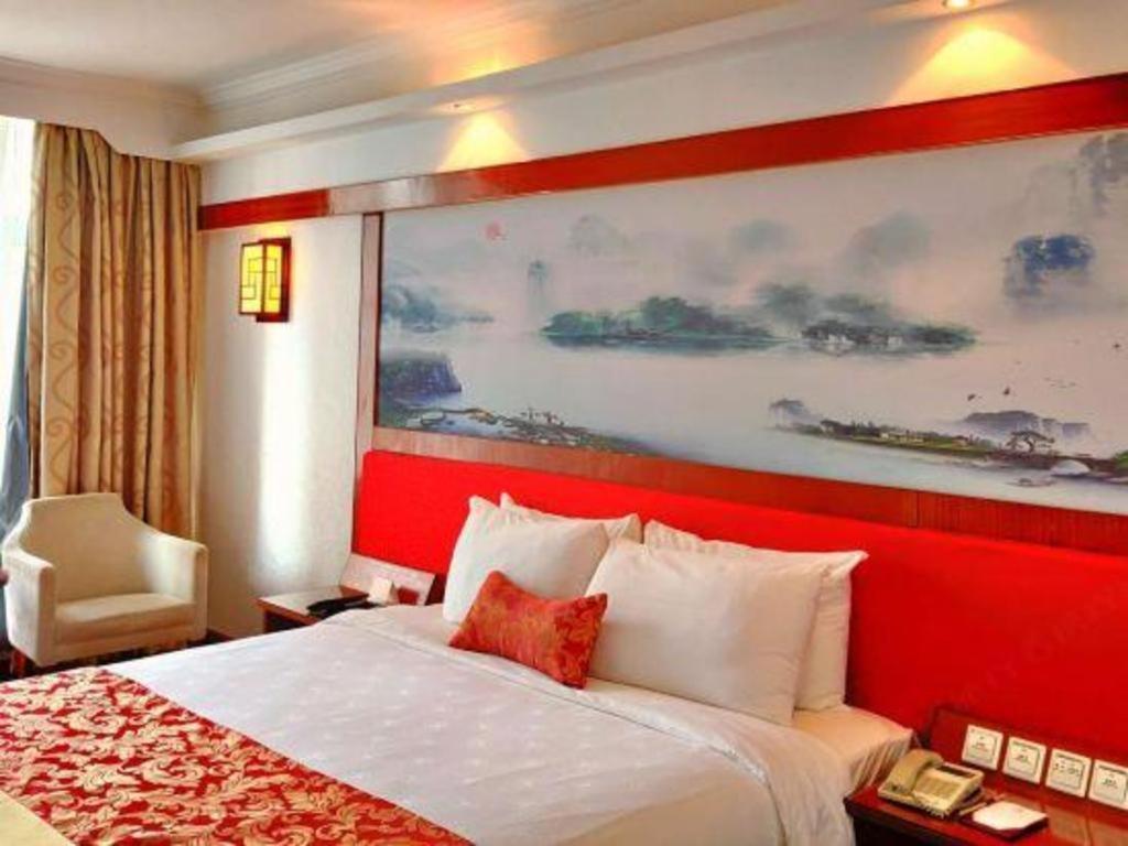 Golden Lustre Hotel Shenzhen Exterior photo