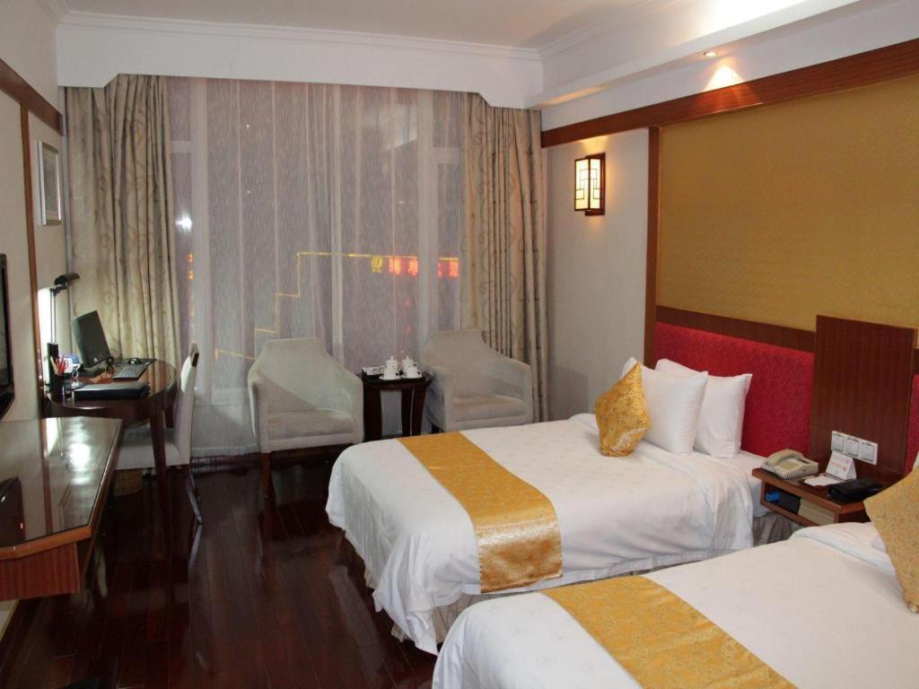 Golden Lustre Hotel Shenzhen Exterior photo